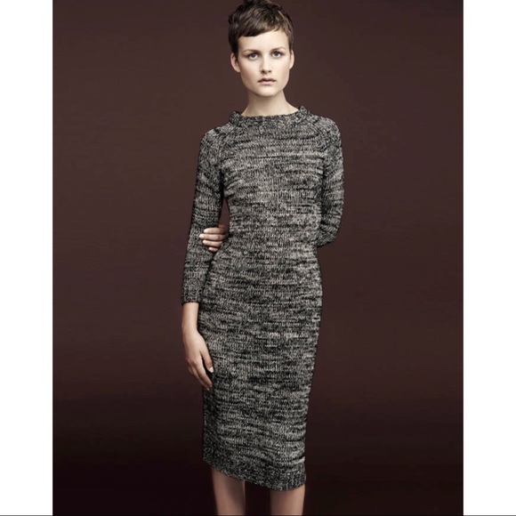 Welcome To My Closet - Picture 6 of 7